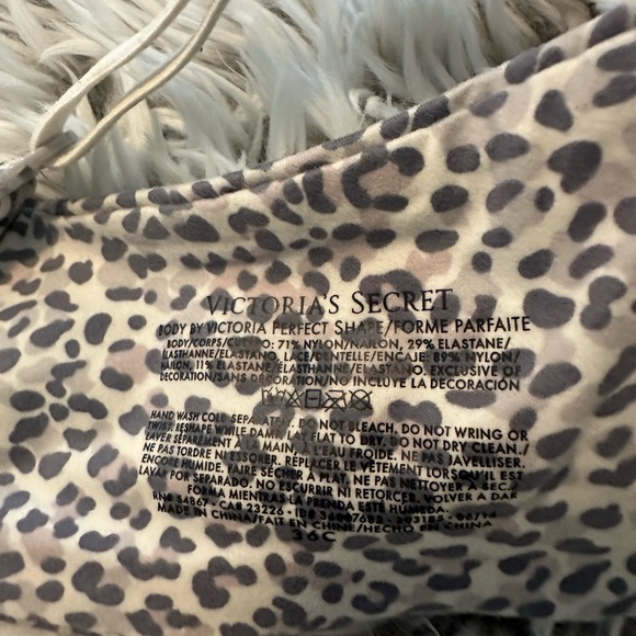 Victoria’s Secret Perfect Shape Bra 36C - Picture 8 of 8